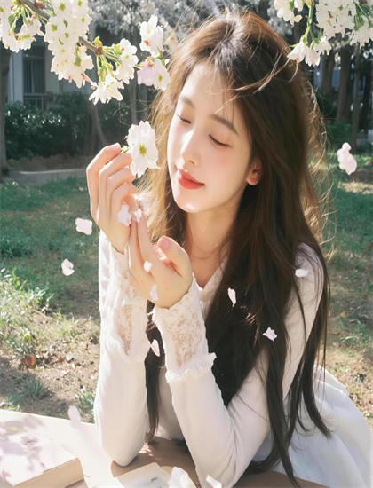 床戲激情戲裸戲_lol稻草人視頻